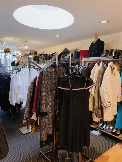 carolyn's designer resale